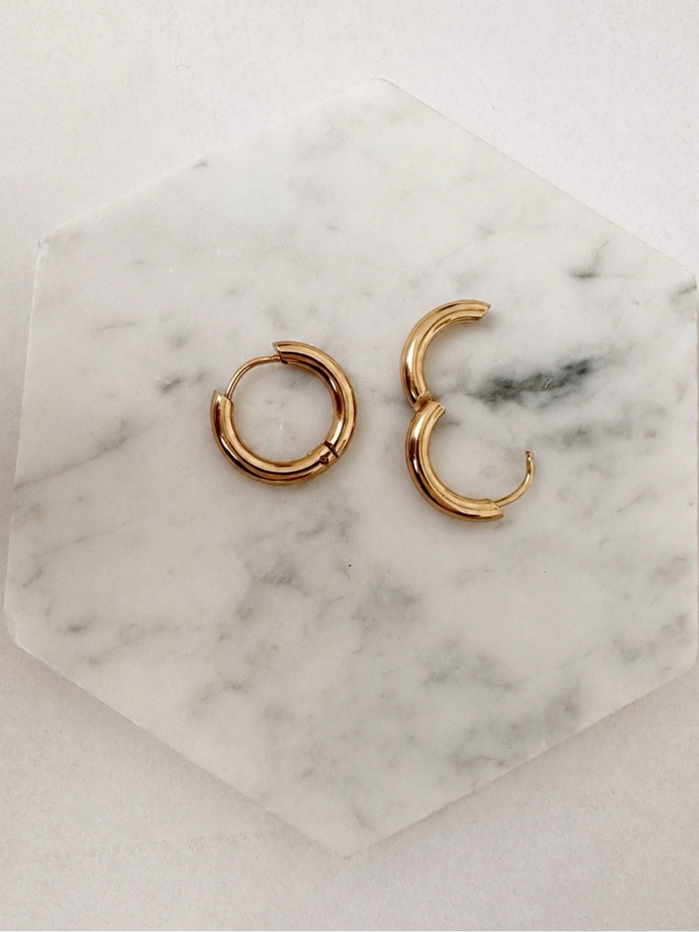 16mm Classic Stainless Steel Hoops Gold-Tone